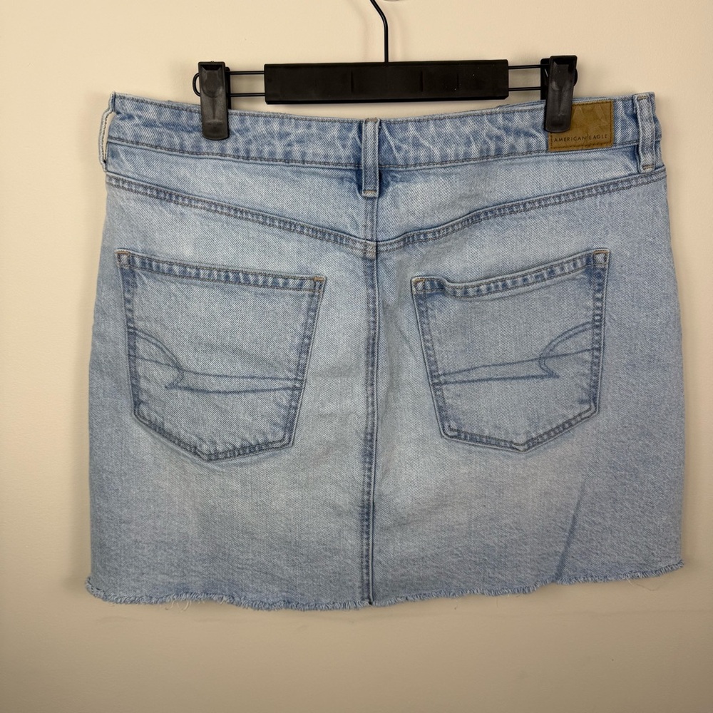 AE Stretch Crossover High-Waisted Perfect Denim Mini Skirt, Light Wash, Size: 14 - Picture 7 of 11